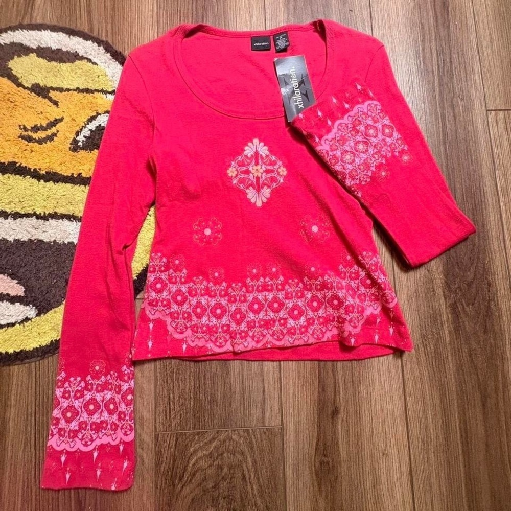 "Xhilaration" Y2K Deadstock hot pink bell sleeves floral design. Size: M  (0243)
